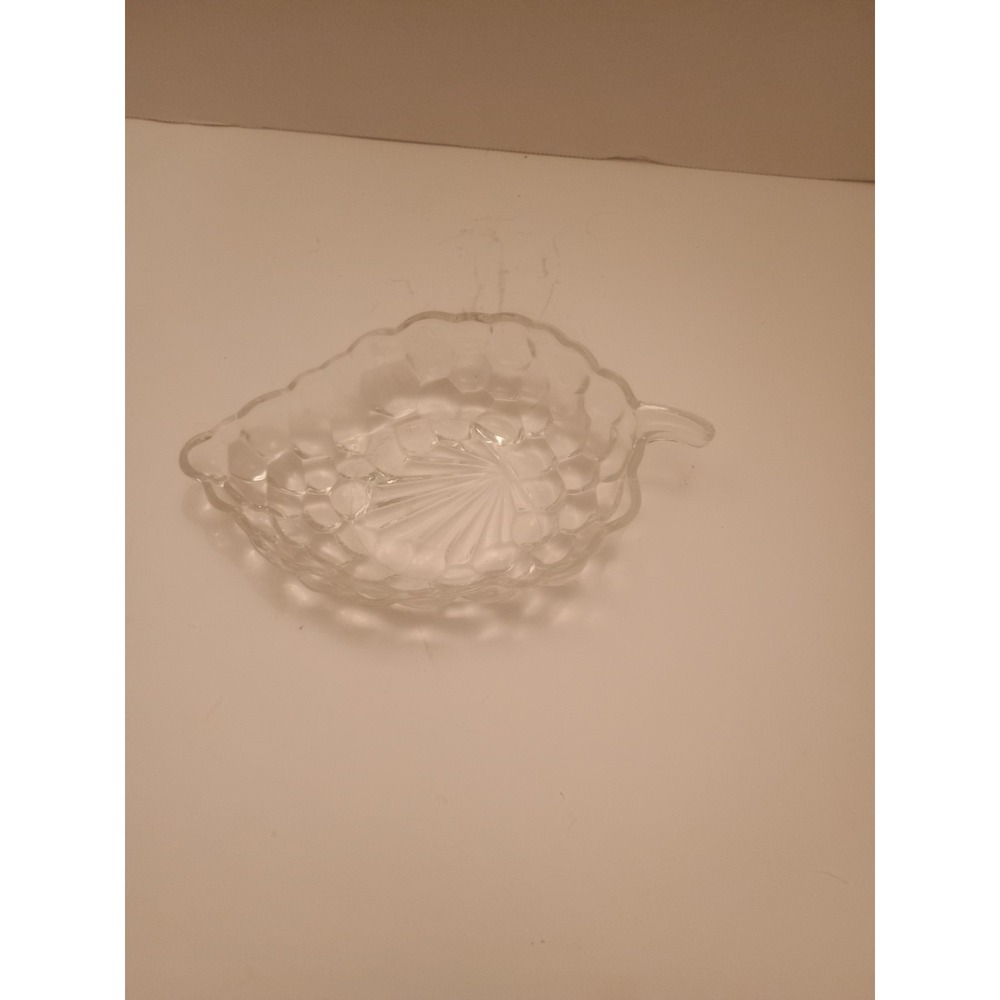 Vtg~Anchor Hocking Grape Cluster Clear Glass Candy/Nut Dish With Starburst